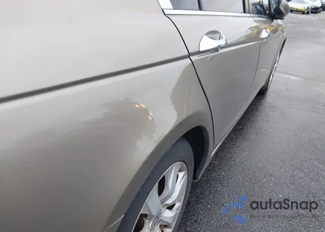 2009 Honda Accord 3.5 Ex-L from USA, damaged, VIN 1HGCP36859A000902